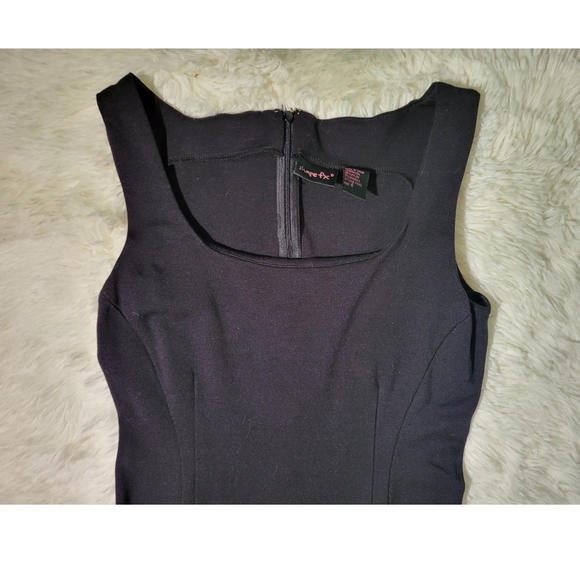 Shape Fx Body con dress - Picture 2 of 5